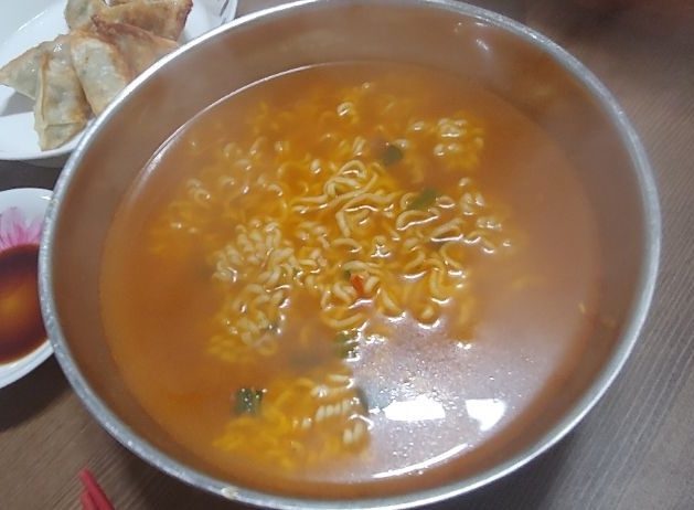 늦은밤 식욕 자극하는 짤 | 인스티즈