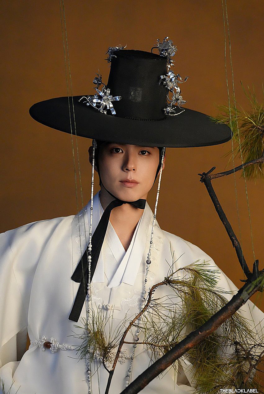 박보검 한복화보 b컷수준 | 인스티즈