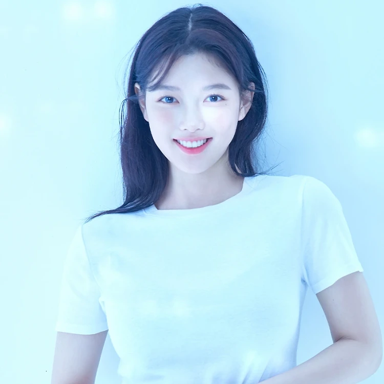 신입으로 합격했다. 다음중 같이 하고 싶은 직장상사는?? | 인스티즈