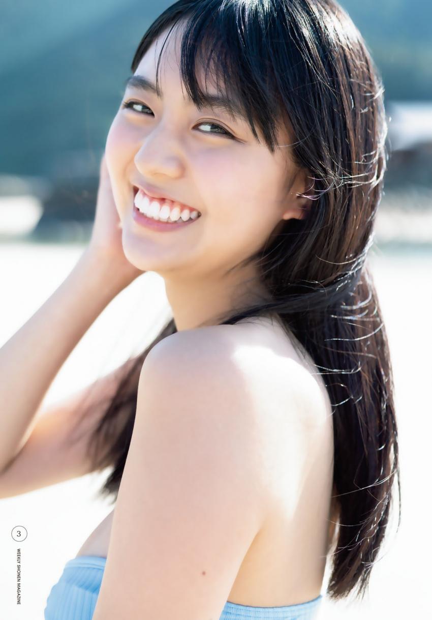 큰 골반이 컴플렉스였다는 02년생 친한파 그라비아돌.jpg | 인스티즈