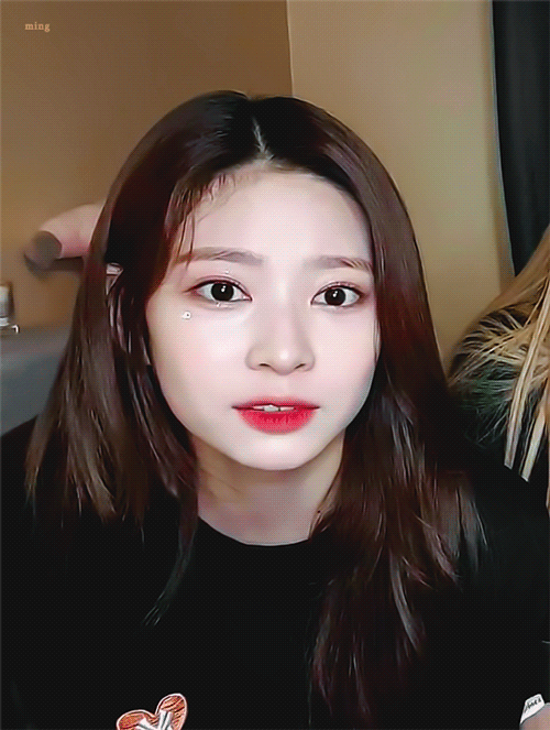 보스 아이즈원 민주.gif (스압,움짤 多) | 인스티즈