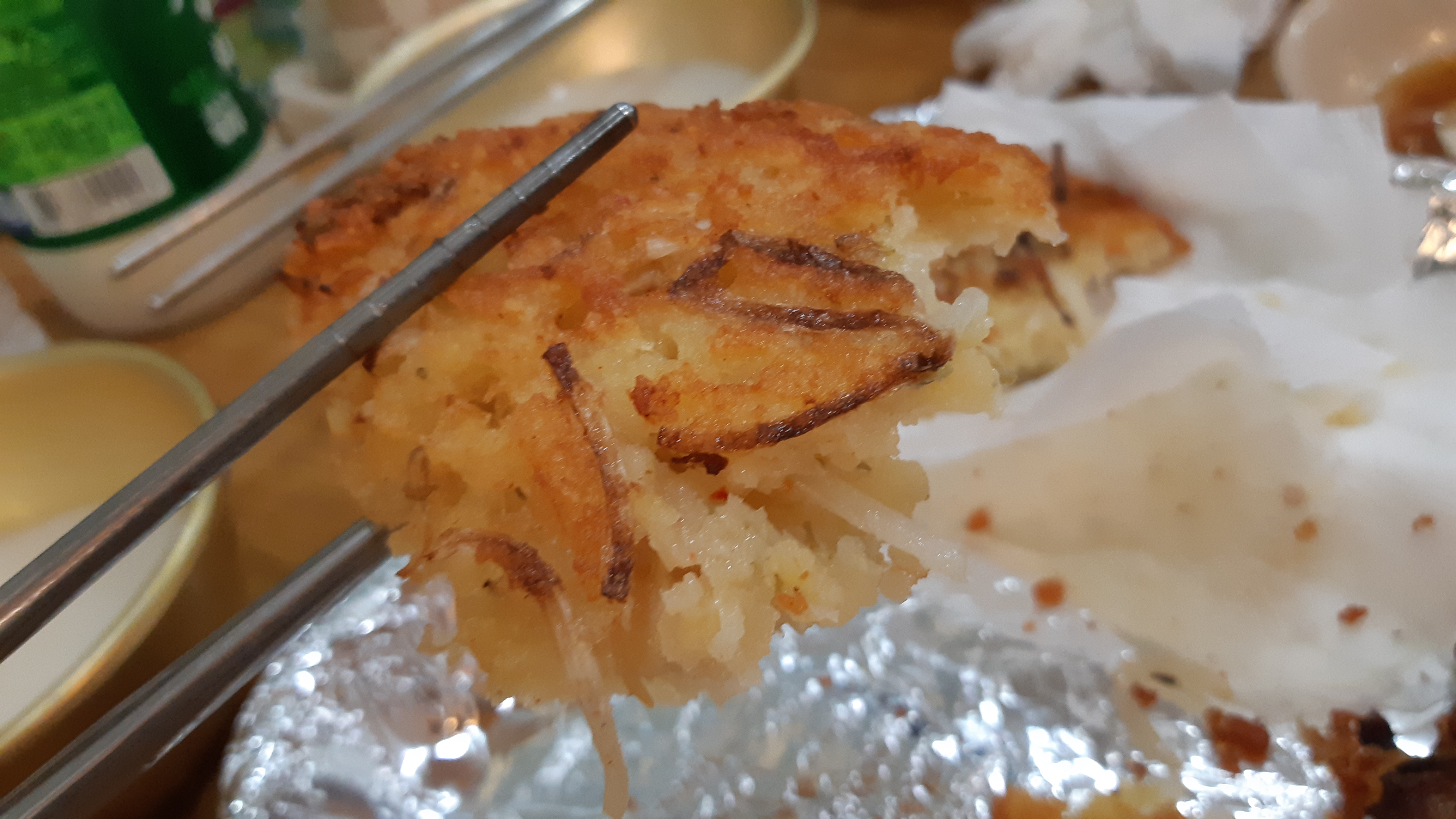 광장시장에서 엄청 인기 많은 빈대떡집...JPG | 인스티즈