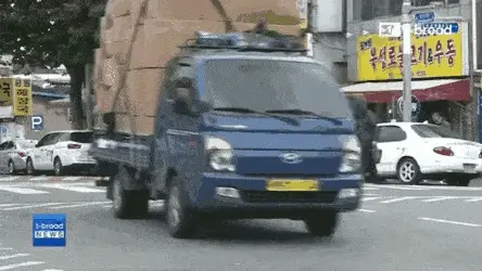 우리나라 운전문화에서 가장 개선되어야 하는 점.gif | 인스티즈