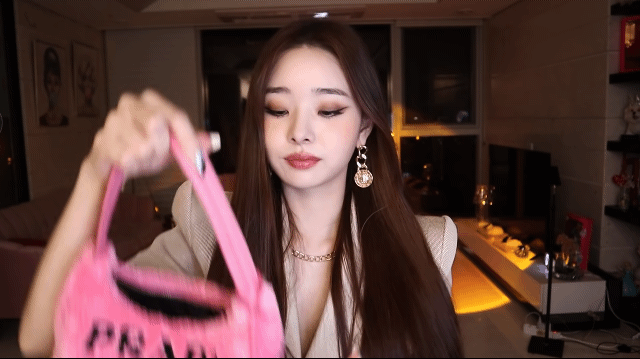 순둥순둥이에서 쎈언니로 변신 가능한 유튜버.gif | 인스티즈