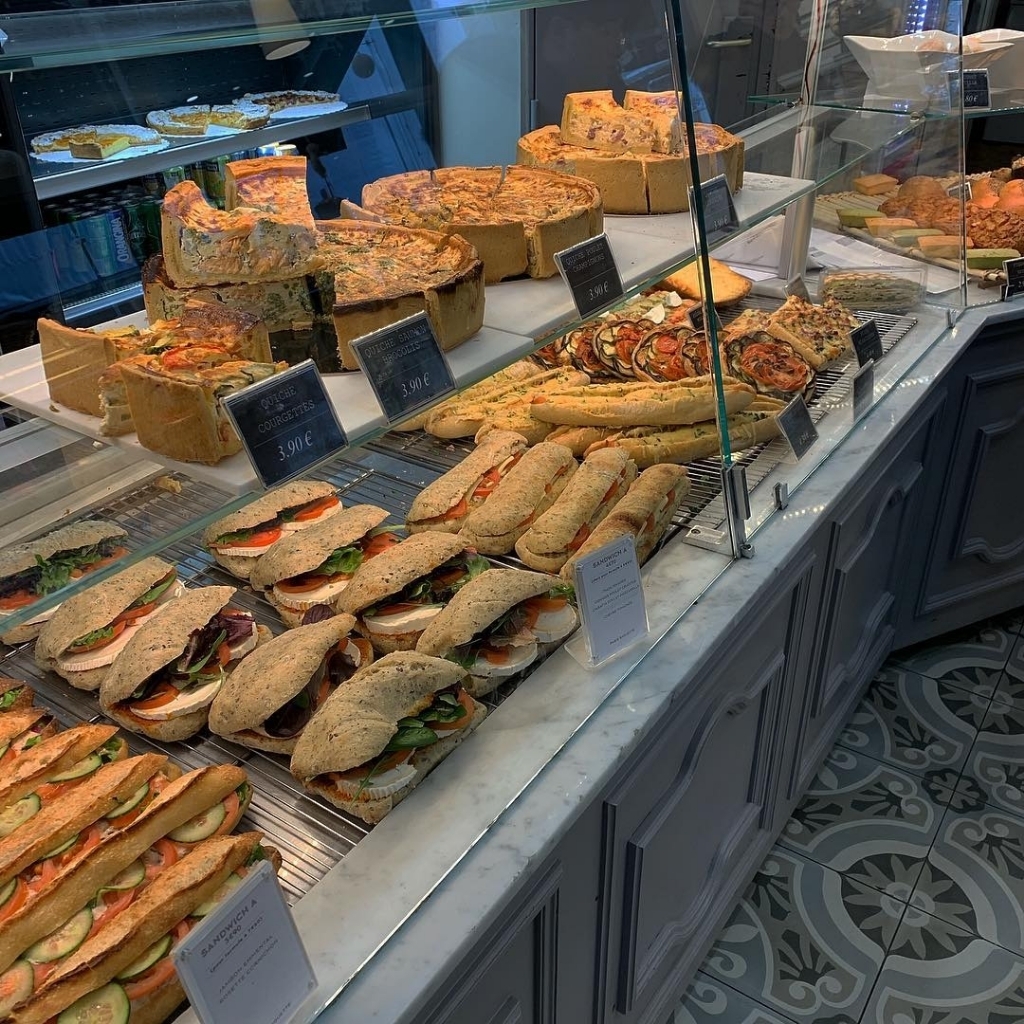 프랑스 파리에 있는 파리바게뜨.....jpg | 인스티즈