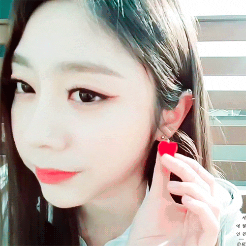 쌍꺼풀 없는 무쌍 여자 아이돌 걸그룹 멤버들 중 최애는?.gif | 인스티즈