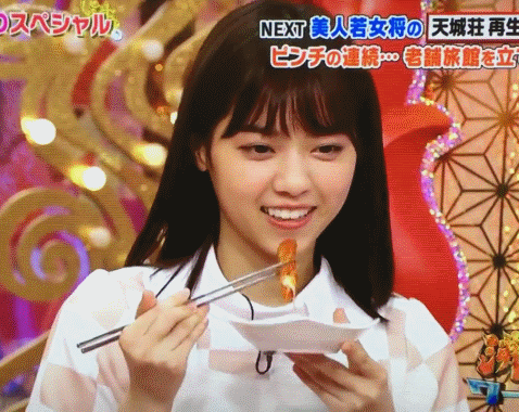 매운 떡볶이 먹어보는 일본 아이돌 | 인스티즈