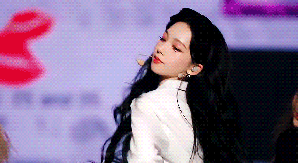 (스압)AI처럼 이쁜 최근 카리나.jpgif | 인스티즈