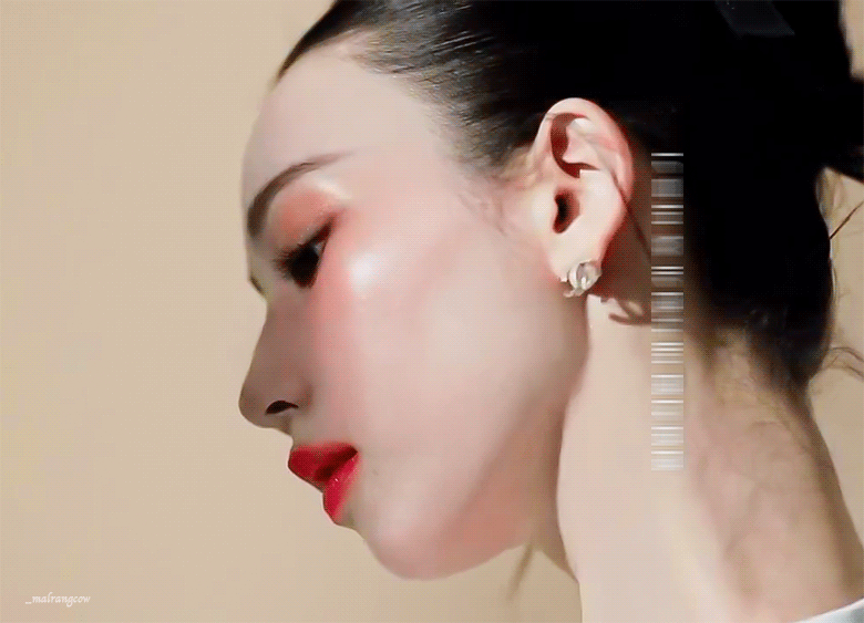 (스압)샤넬 뷰티 카리나 .gif | 인스티즈