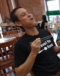 김치+만두 조합을 경험한 해외 유튜버.jpg | 인스티즈