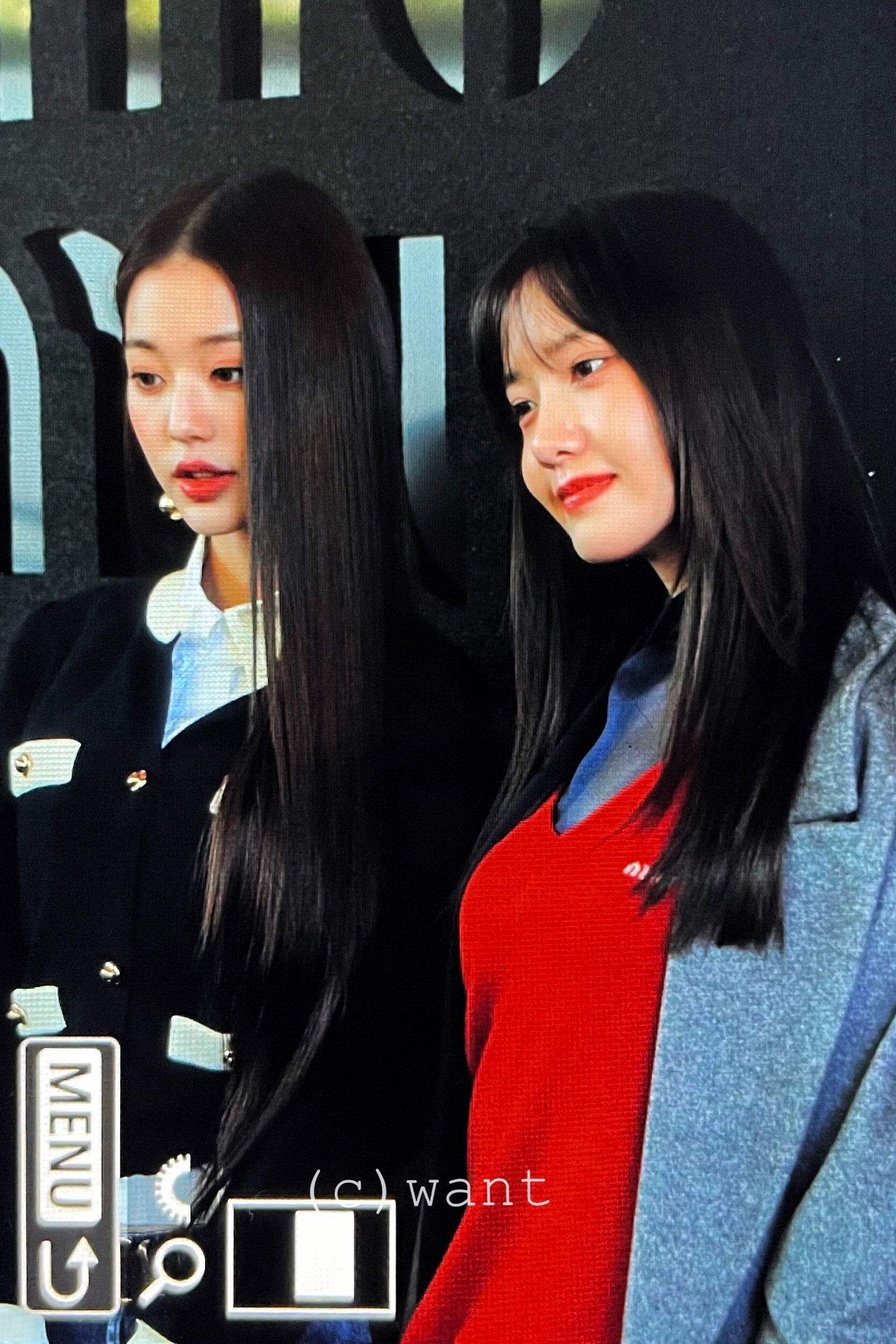 파리패션위크에서 프라다 회장과 이야기하는 아이브 장원영 | 인스티즈