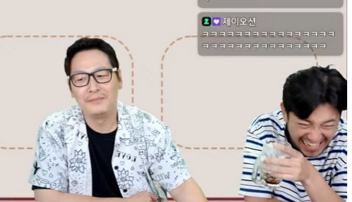 너무 능숙하게 처음 해보는 게임을 하는 김풍 .jpg | 인스티즈