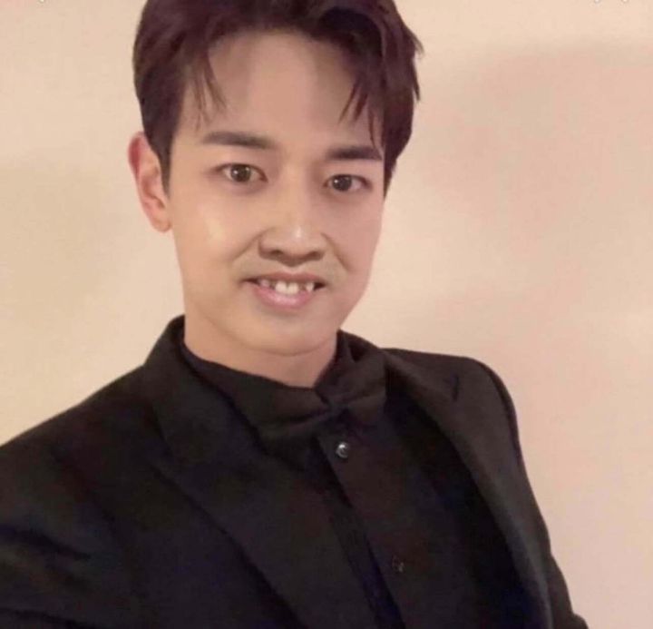 본인 마기꾼 짤 따라하는 샤이니 민호 | 인스티즈