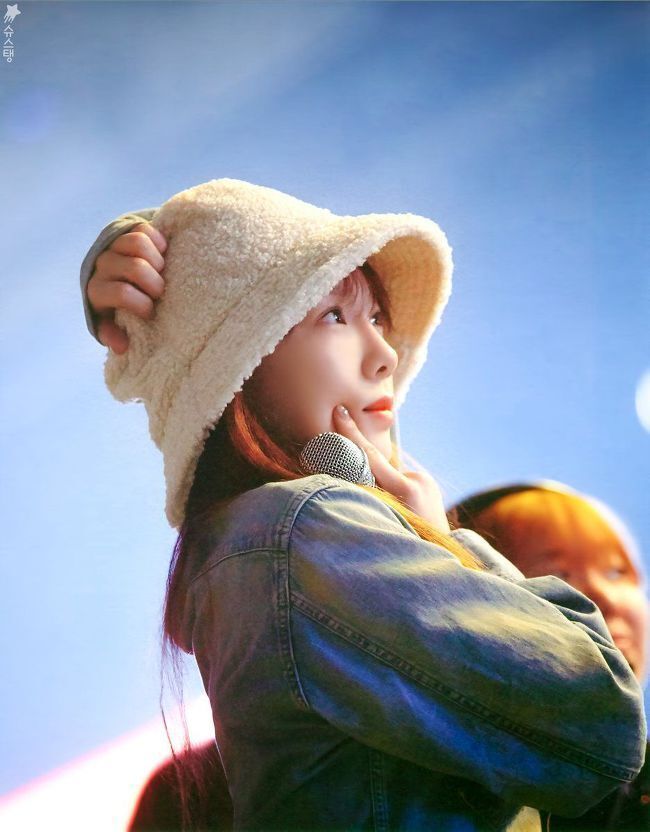 현 여자 아이돌들에게 롤모델로 가장 많이 뽑히는 것 같은 걸그룹 멤버 | 인스티즈