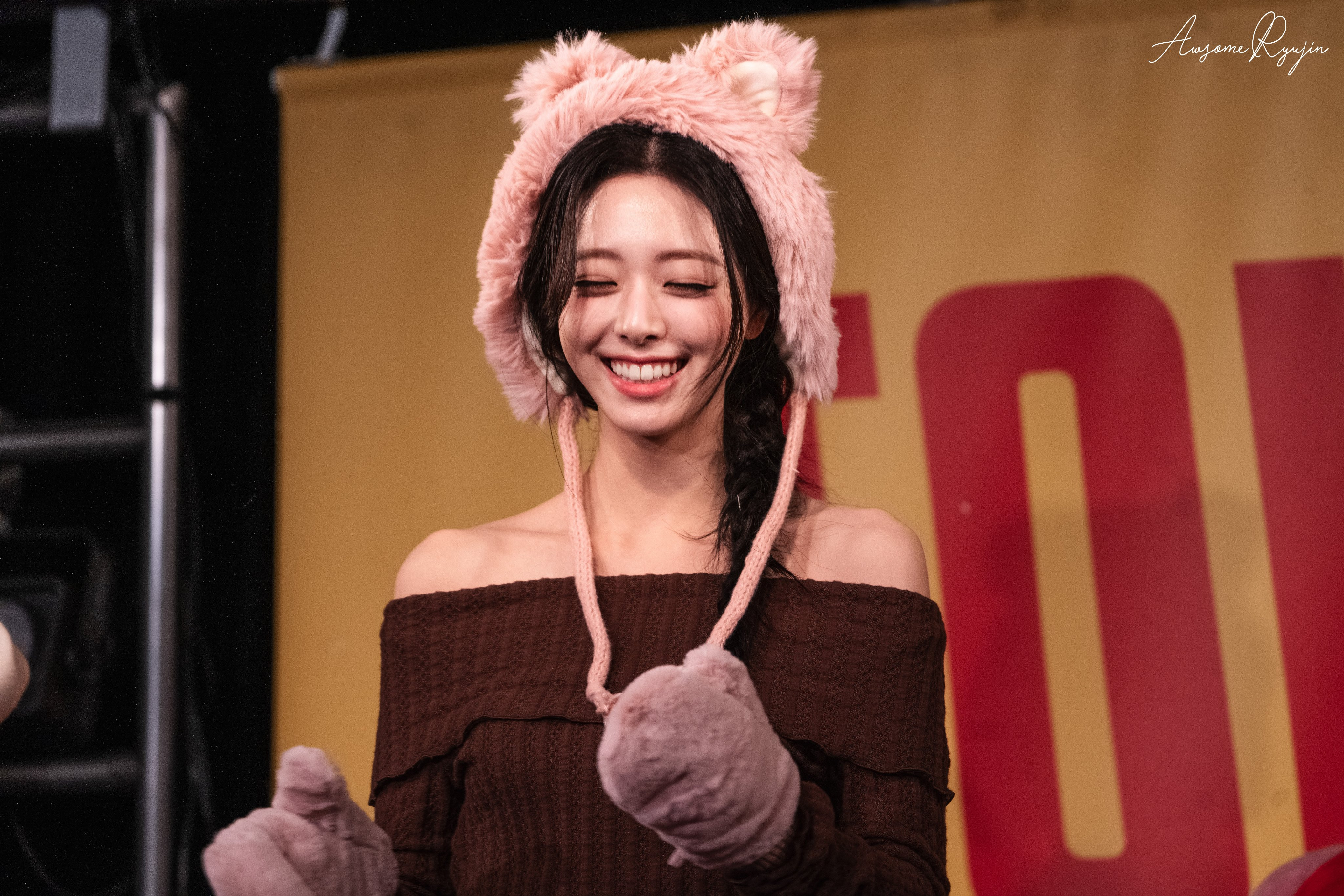 (스압)여자여자한 ITZY 유나.jpgif | 인스티즈