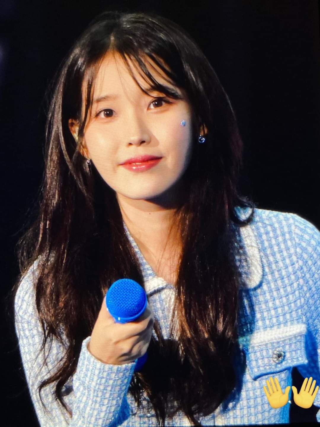 어제 행사뛴 아이유 비주얼 근황.jpg | 인스티즈