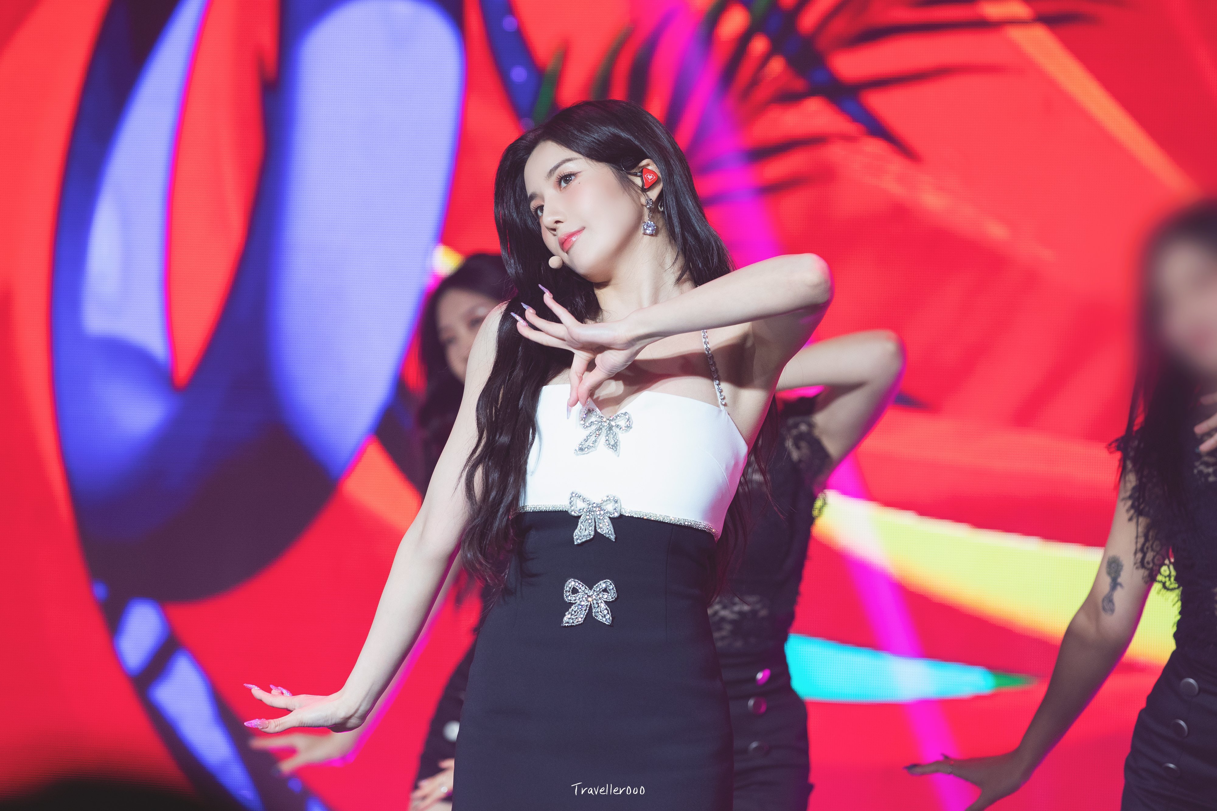 (스압)더 예뻐진 최근 권은비.jpgif | 인스티즈
