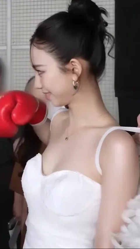 (스압)웨딩드레스 입은 카리나.gif | 인스티즈