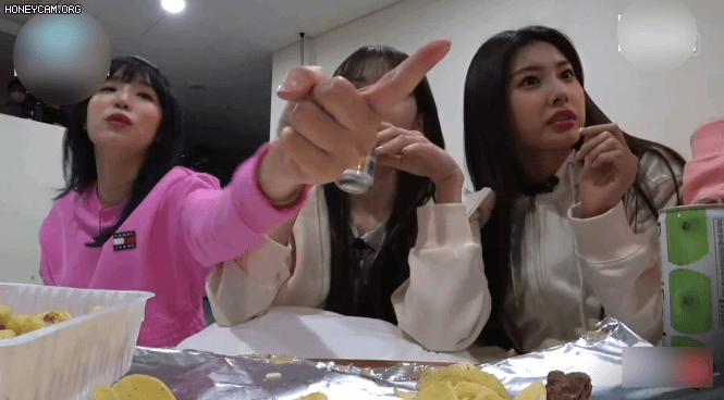 예나 때문에 찐극대노하는 히토미의 사자후 ㄷㄷㄷ.jpg | 인스티즈