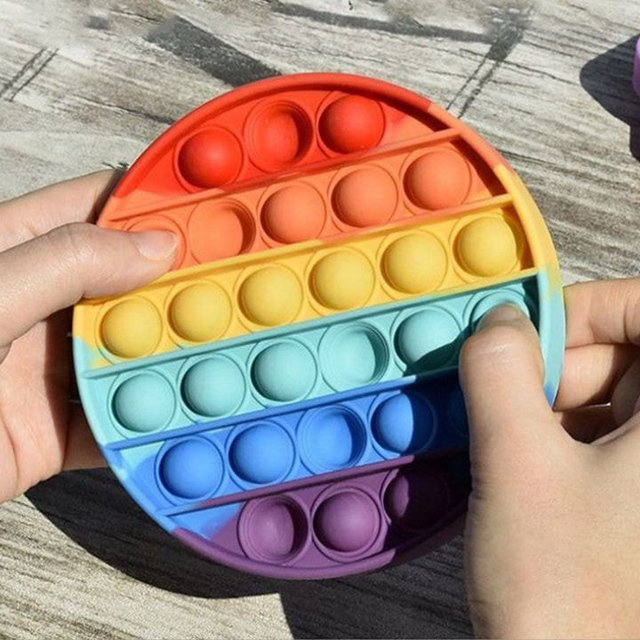 요즘 애기들 사이에서 유행한다는 아이템.jpg | 인스티즈