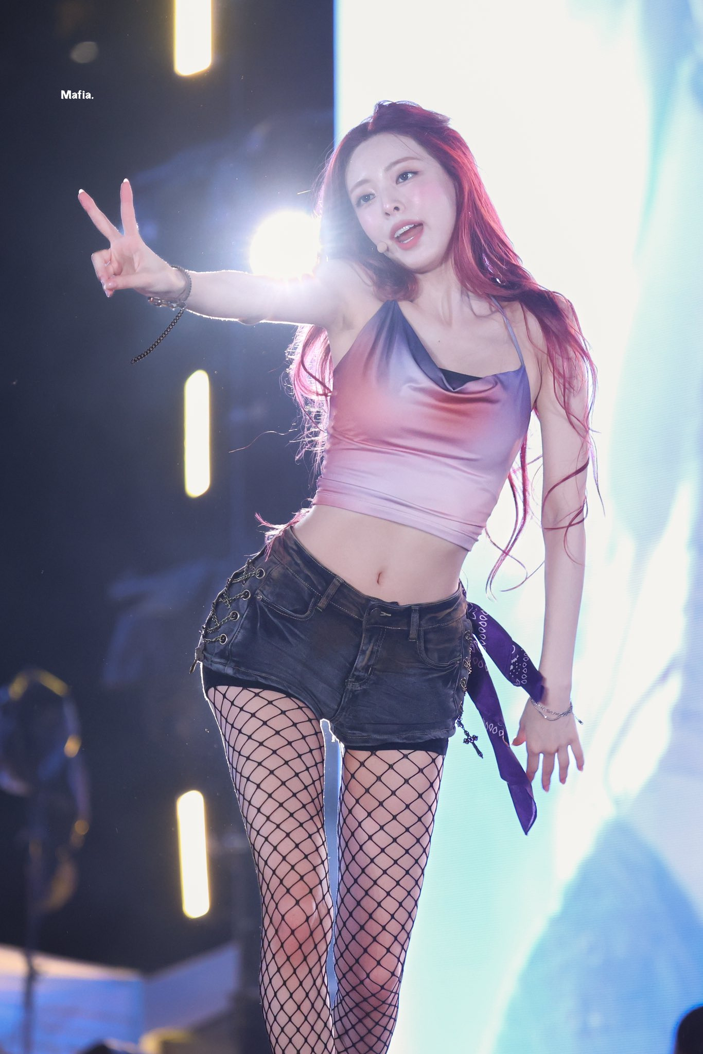 (스압)여자여자한 ITZY 유나.jpgif | 인스티즈