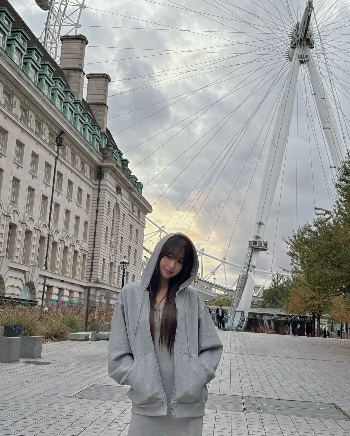 런던에서 데이트 하는 장원영 남자친구 시점 .jpg | 인스티즈