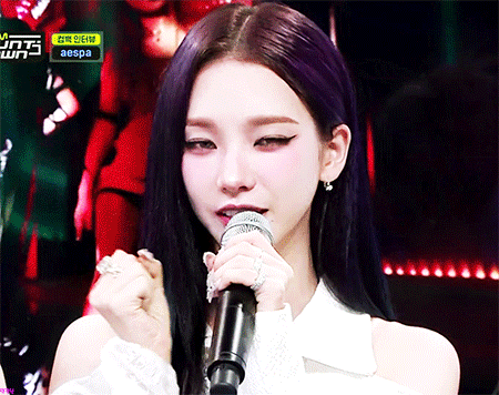 이번주 엠카 에스파 카리나 윈터 미모.gif | 인스티즈