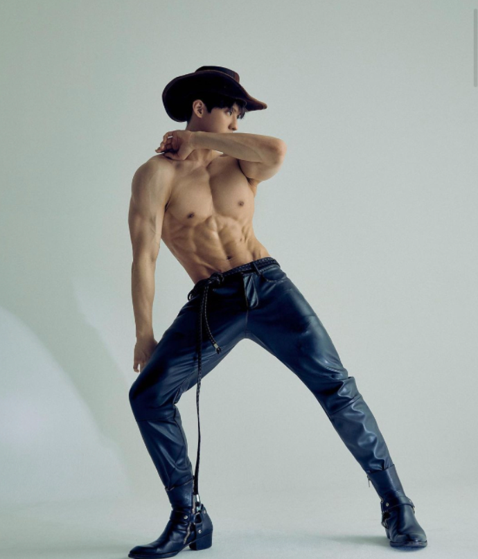 비투비 민혁의 바디프로필 수준.jpg | 인스티즈