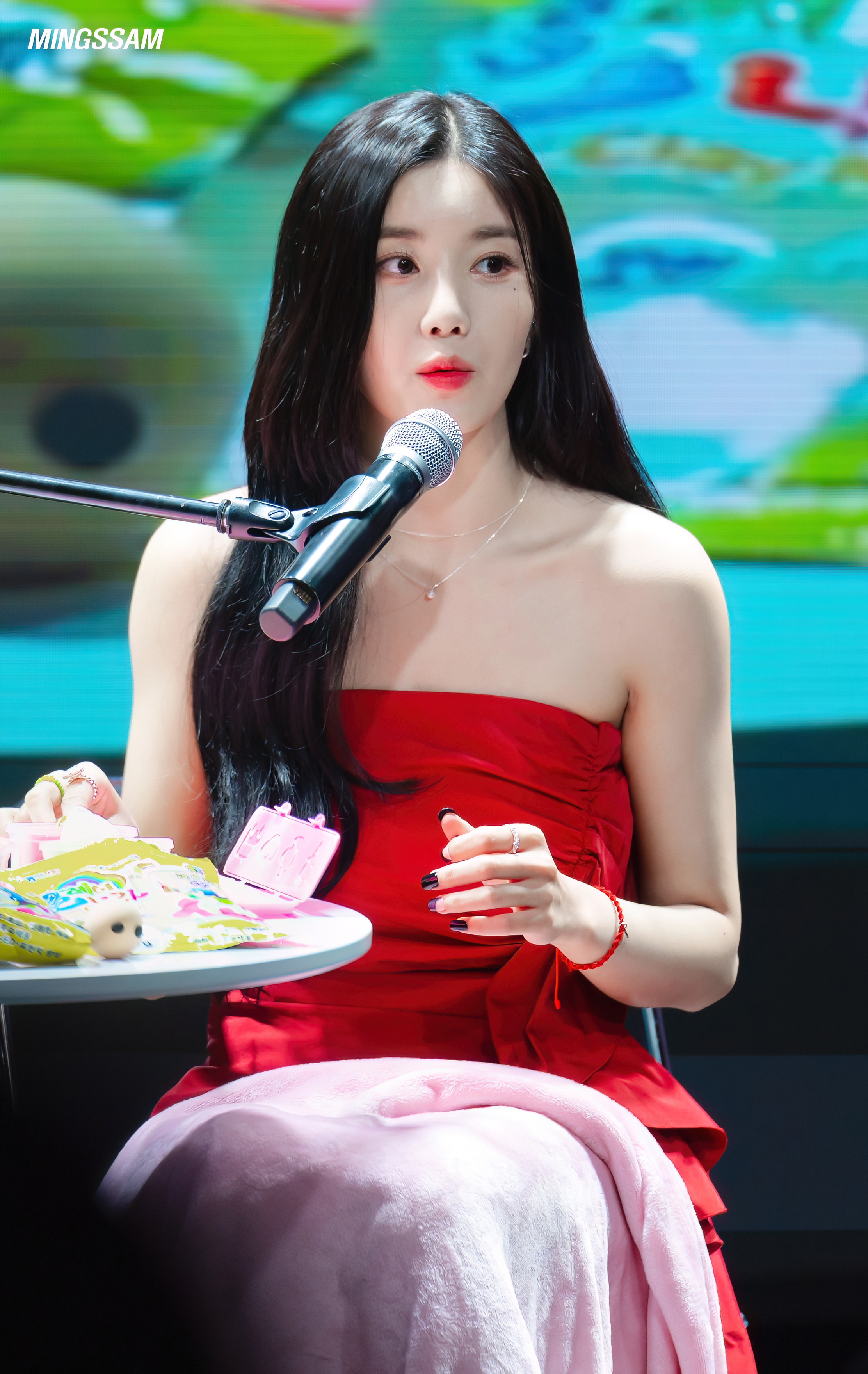 (스압)더 예뻐진 최근 권은비.jpgif | 인스티즈
