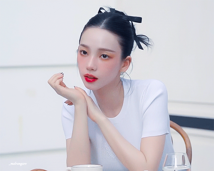 (스압)샤넬 뷰티 카리나 .gif | 인스티즈