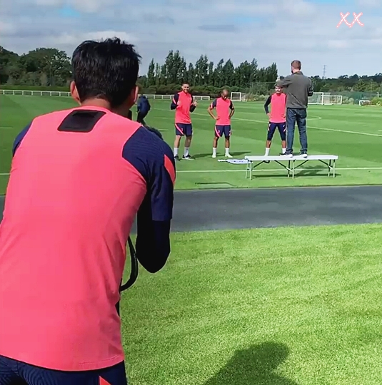 손흥민 부업..JPG | 인스티즈