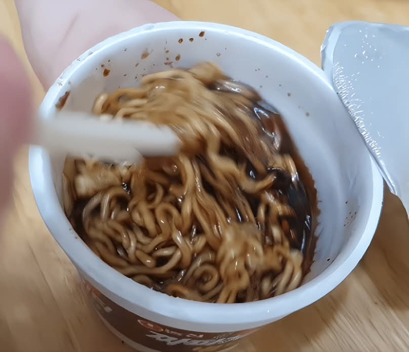 이거 한끼 식사로 충분하다vs아니다 | 인스티즈