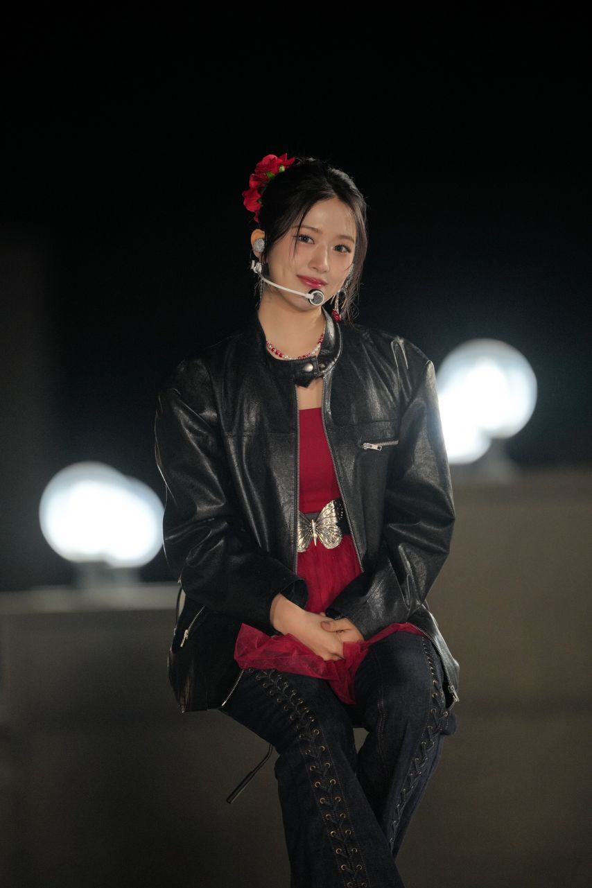 은근 이쁜데 설명할 방법이 없는 안유진 근황.jpg | 인스티즈