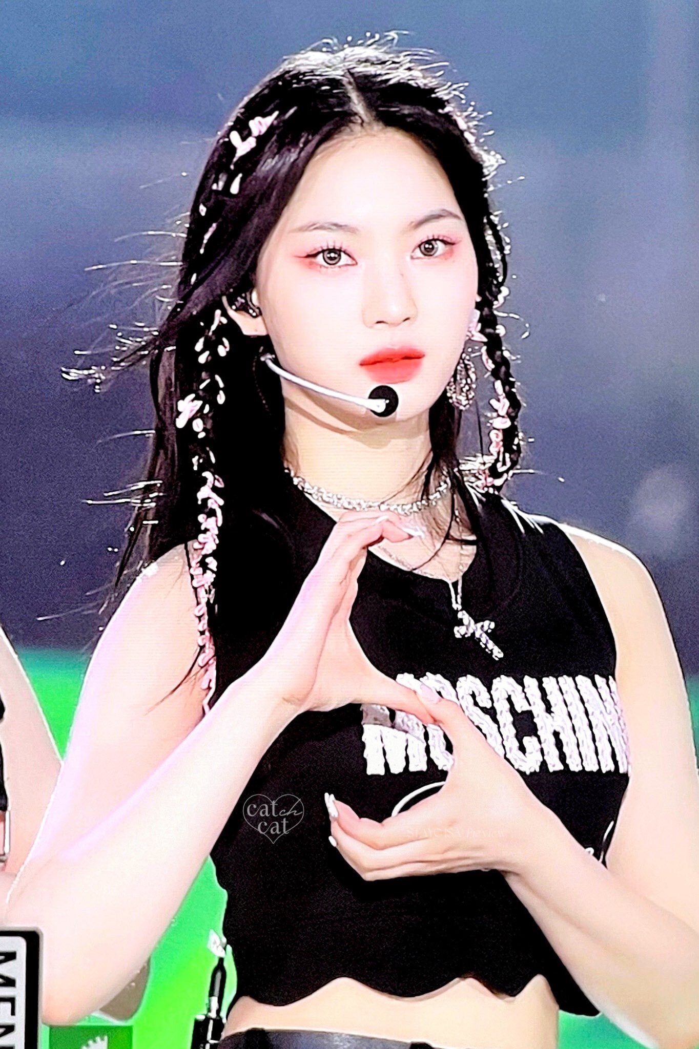 최근 스테이씨 아이사 스타일링 .jpg | 인스티즈