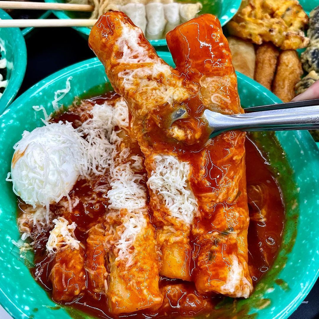 가래떡 떡볶이로 유명한 우리할매떡볶이 - 웃긴자료 ‥‥‥‥‥、 - 도탁스 (DOTAX) 가래떡 떡볶이로 유명한 우리할매떡볶이