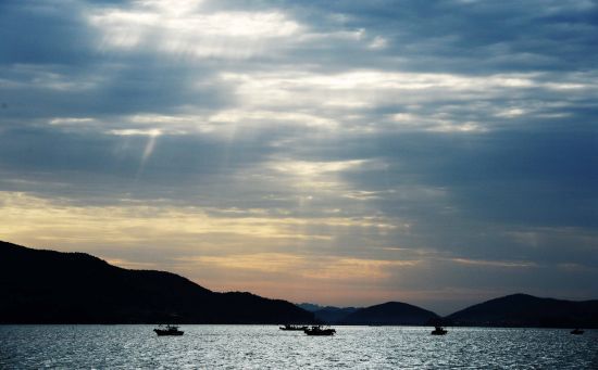 바다로 여행간다면? 동해 vs 서해 vs 남해 | 인스티즈