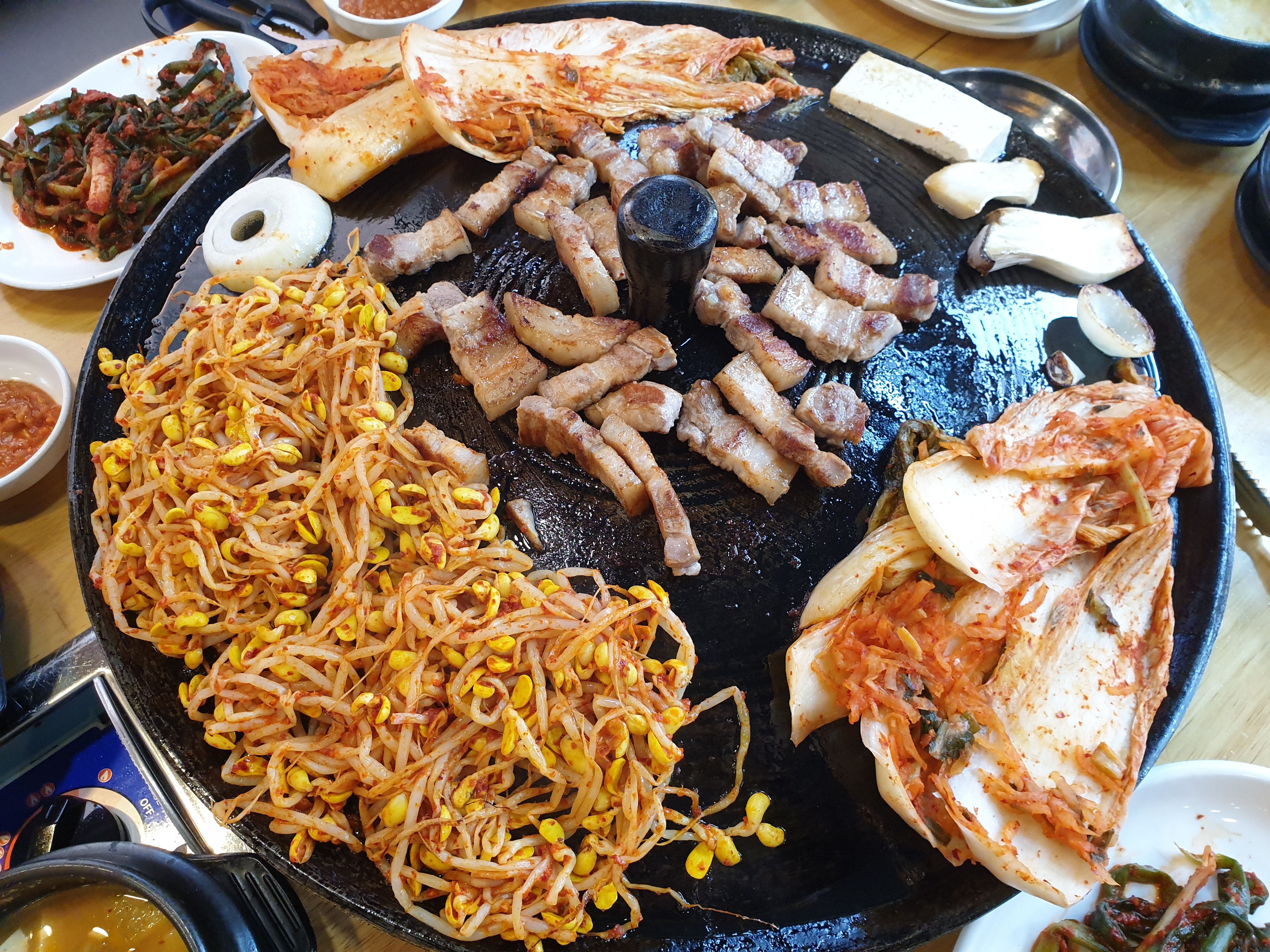 장 예민한 사람들이 회식 때 기피하는 메뉴들 | 인스티즈