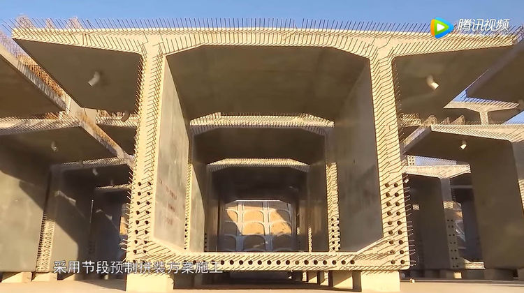 대륙) 세계에서 가장 큰 철도 육교 | 인스티즈