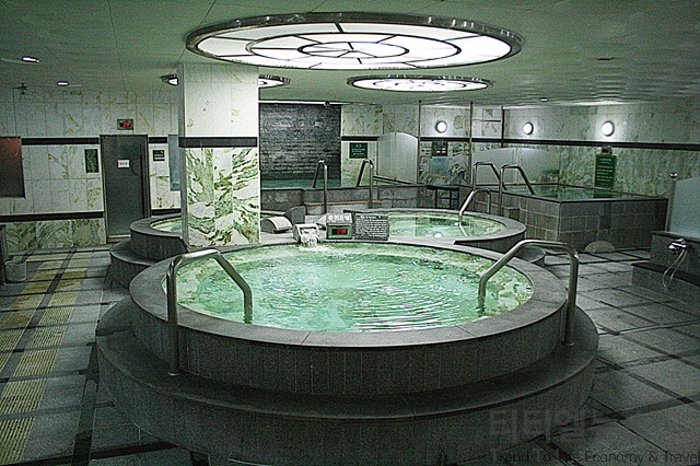 피부가 부들부들 해지는 물좋은 국내 온천들...jpg | 인스티즈