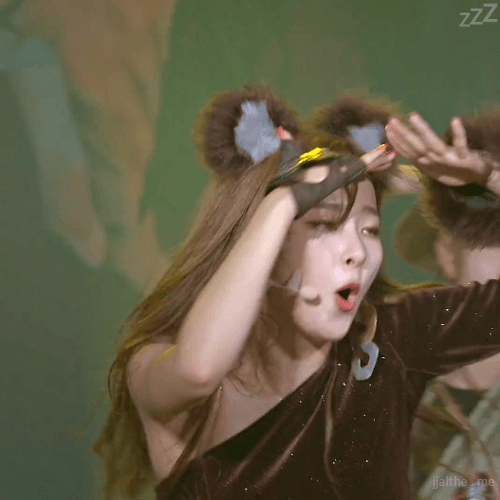 땀이 많은 여자 .gif | 인스티즈