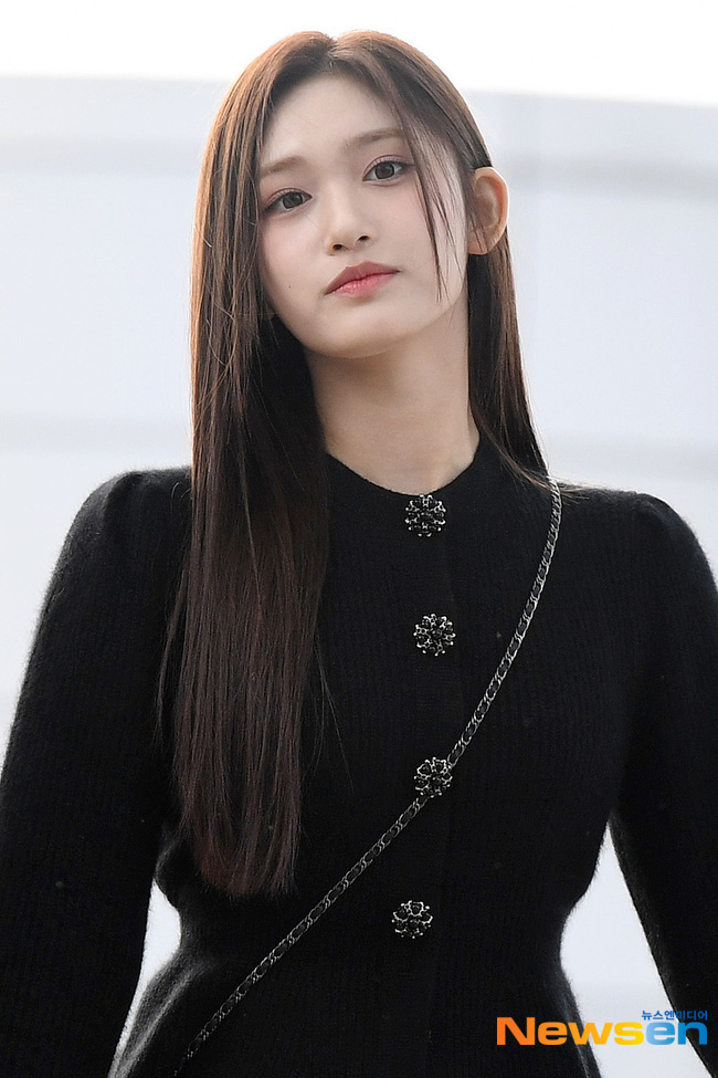 오늘자 아이브 출국 기사 사진 | 인스티즈