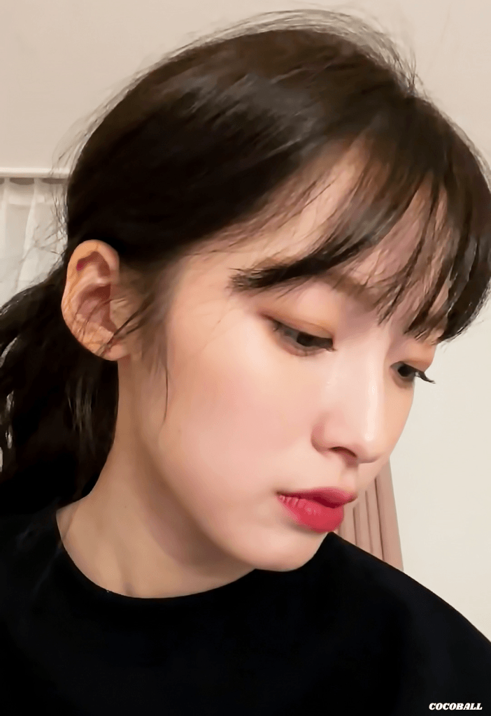 브이앱 하는 오마이걸 아린.gif | 인스티즈