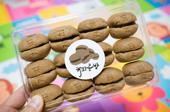 맛이 궁금한 강릉커피빵 - 웃긴자료 ‥‥‥‥‥、 - 도탁스 (DOTAX) 맛이 궁금한 강릉커피빵