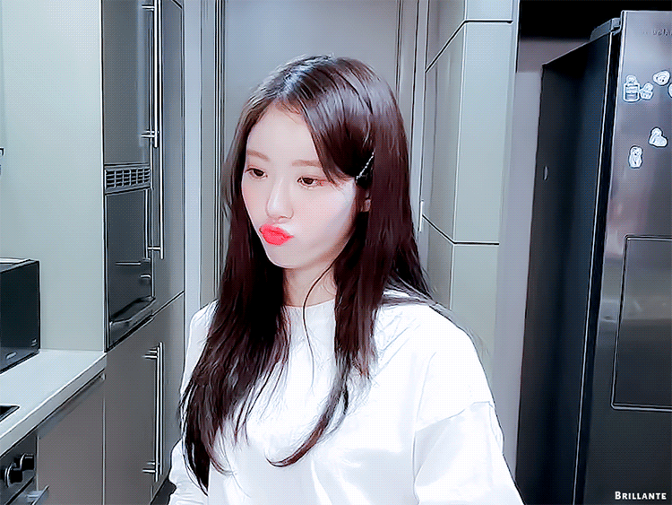 (스압)어제 브이앱 루다네 두부가게 루다.gif | 인스티즈