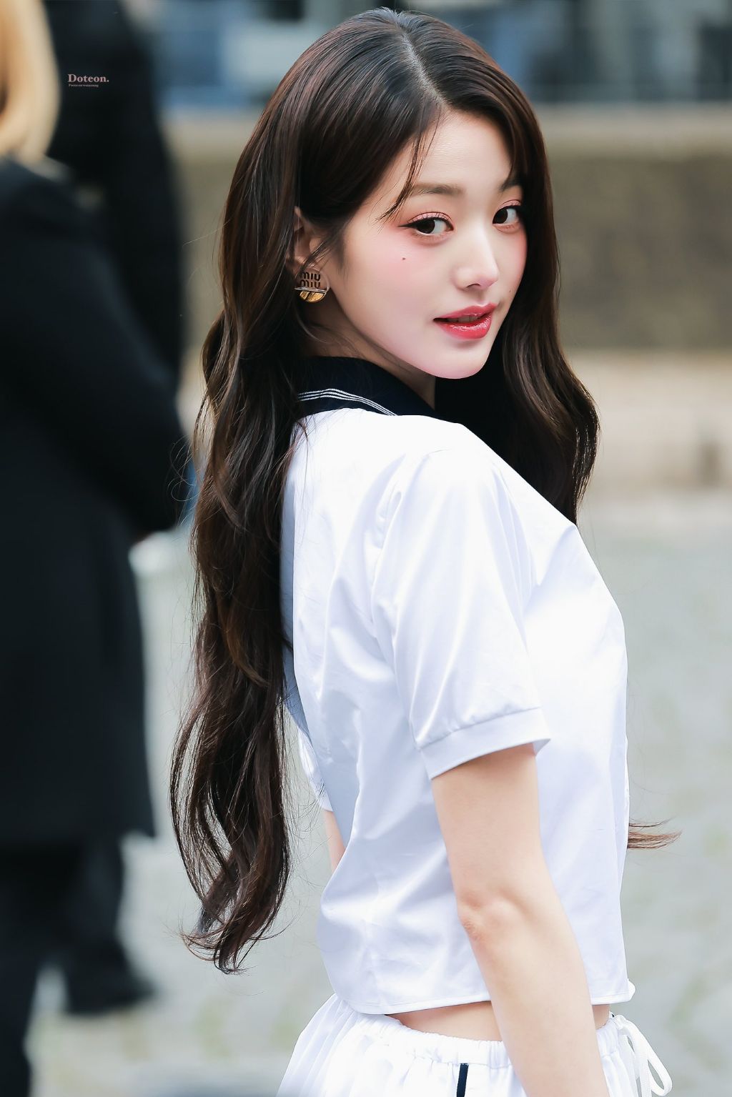 오늘자 파리패션위크 미우미우쇼 아이브 장원영 | 인스티즈
