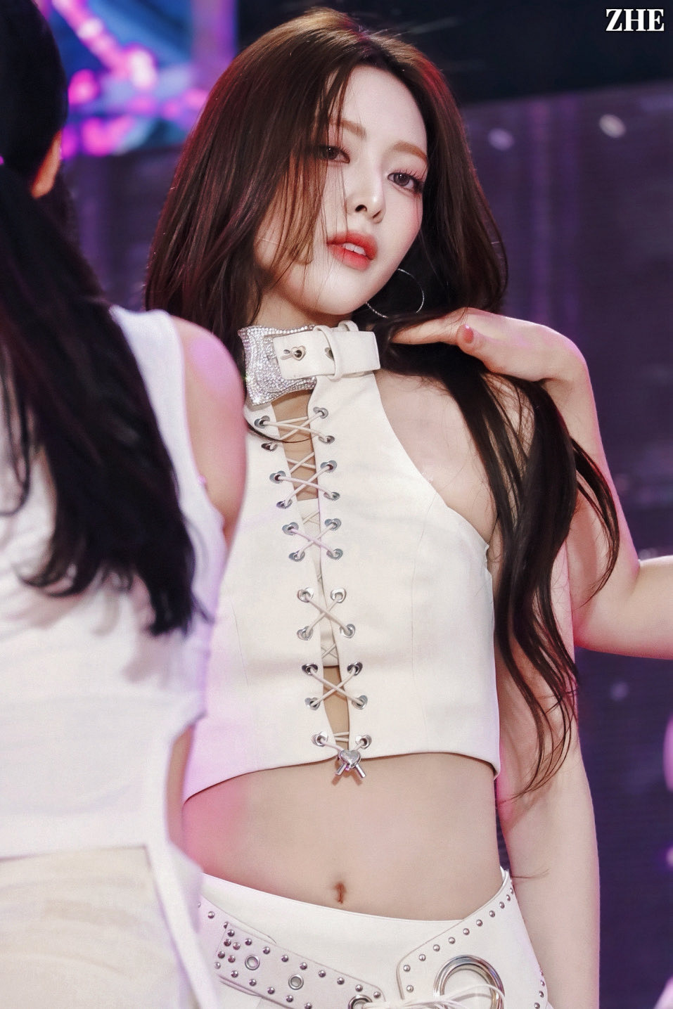 (스압)여자여자한 ITZY 유나.jpgif | 인스티즈