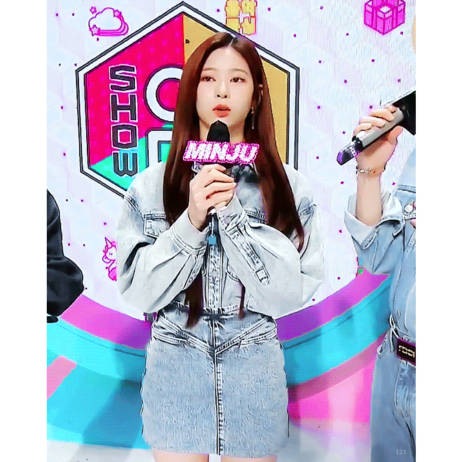 보스 아이즈원 민주.gif (스압,움짤 多) | 인스티즈
