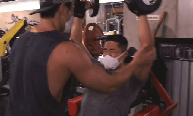 요즘 김종국한테 같이 운동 하자고 연락 안하는 김동현.gif | 인스티즈