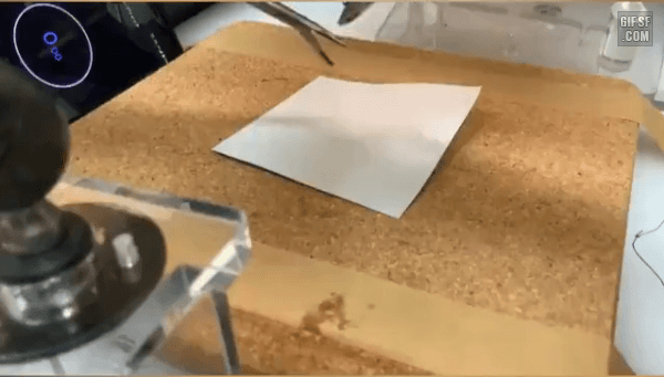 종이접기로 수술 연습하는 의사 | 인스티즈