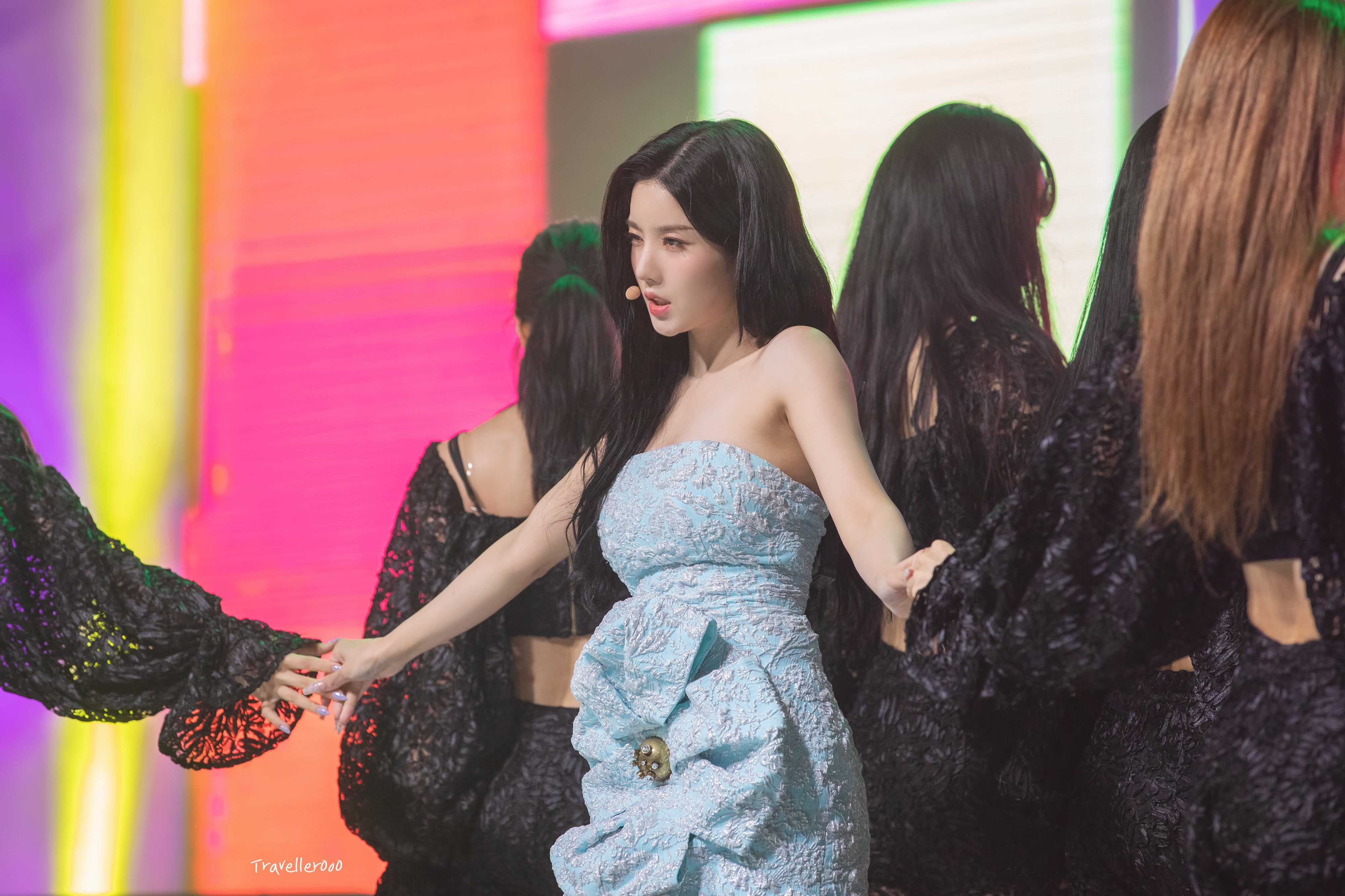 (스압)더 예뻐진 최근 권은비.jpgif | 인스티즈